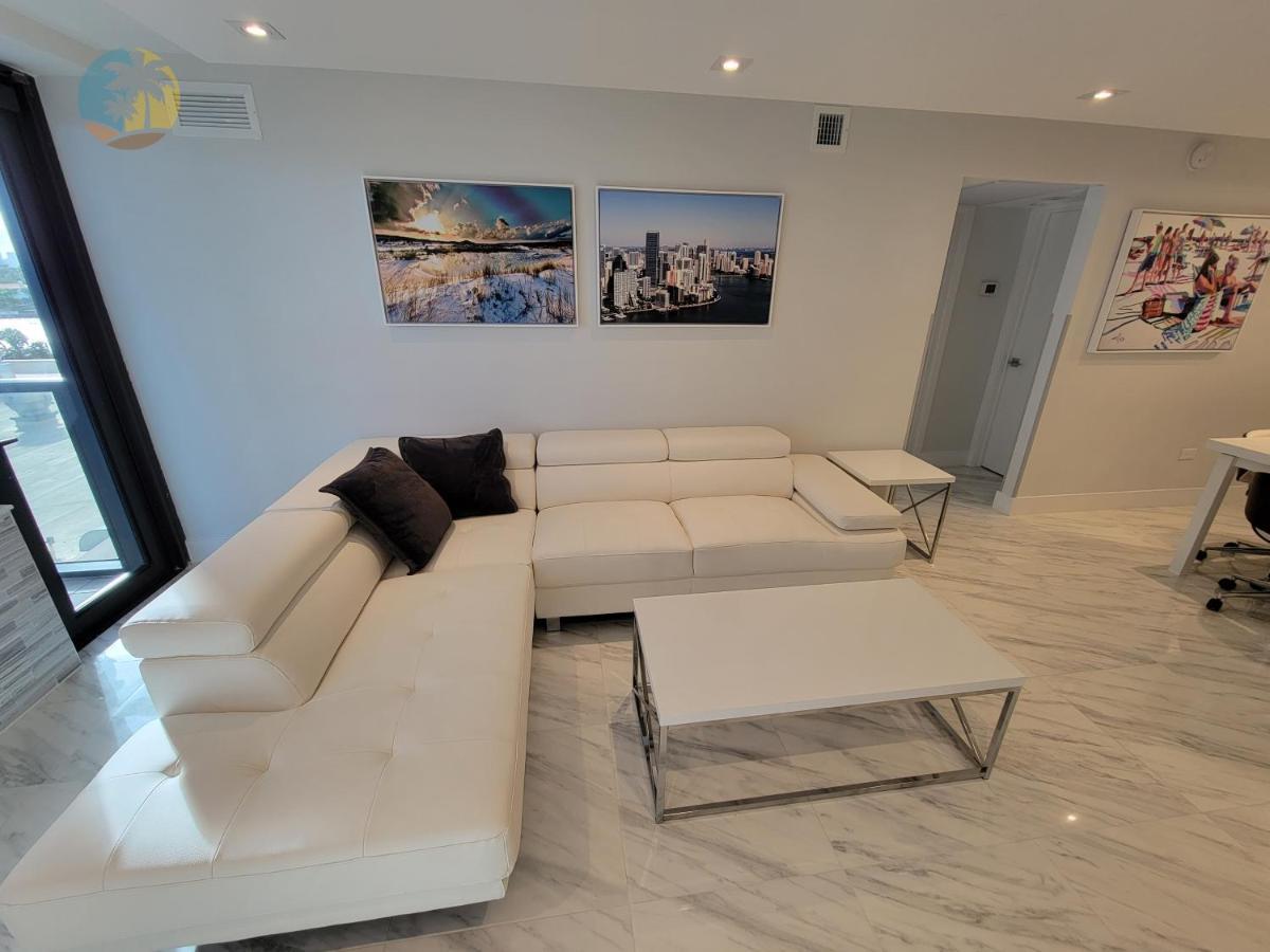Deluxe Beach Resort - Hora Rentals Miami Beach Eksteriør billede