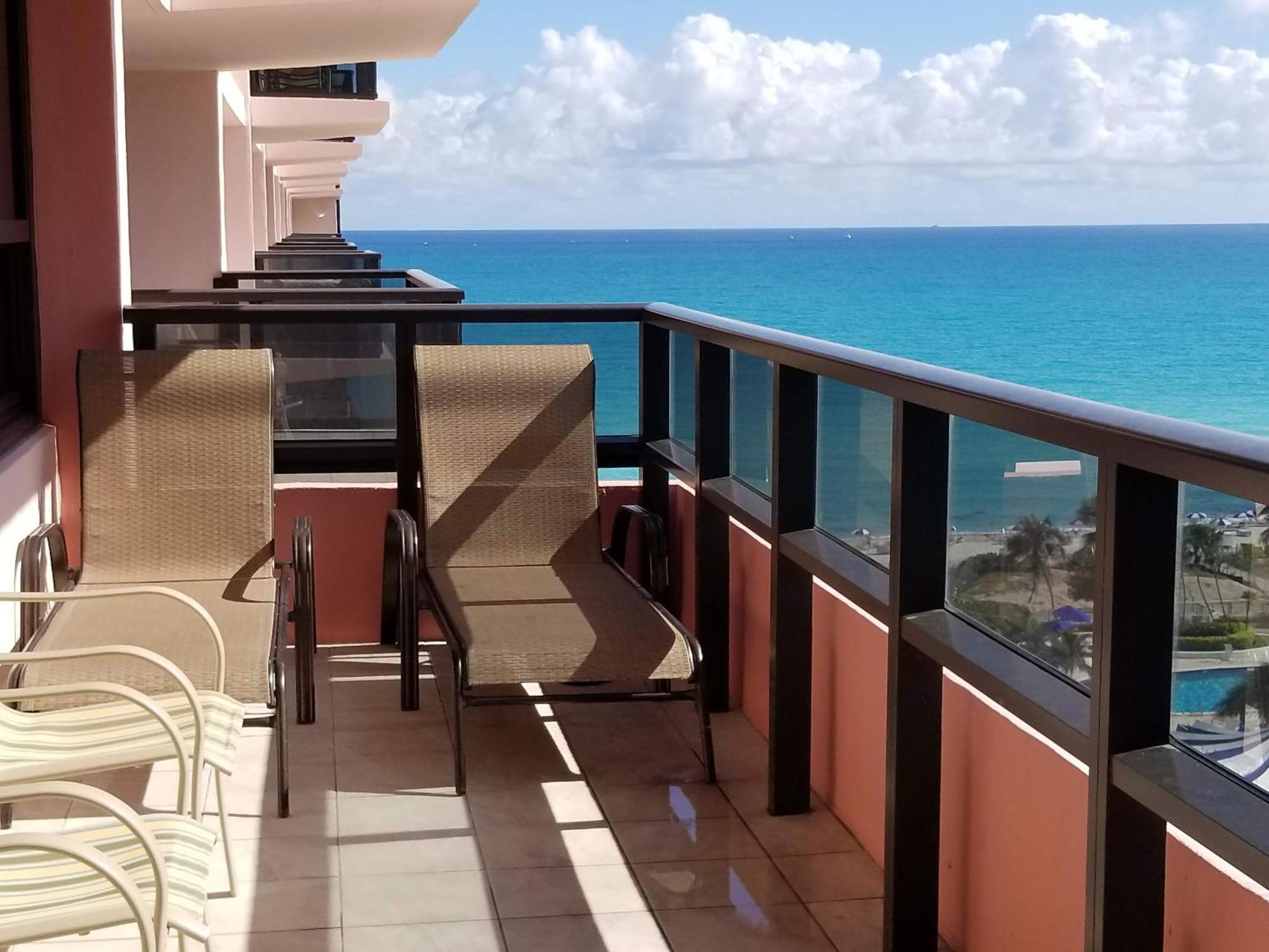 Deluxe Beach Resort - Hora Rentals Miami Beach Eksteriør billede