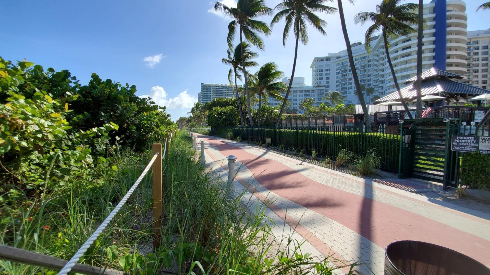 Deluxe Beach Resort - Hora Rentals Miami Beach Eksteriør billede