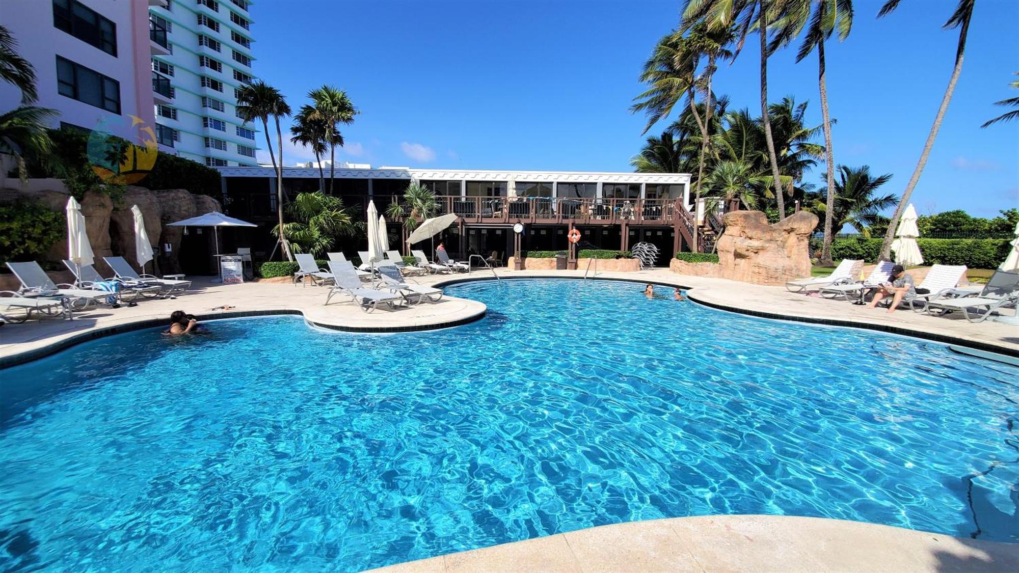 Deluxe Beach Resort - Hora Rentals Miami Beach Eksteriør billede