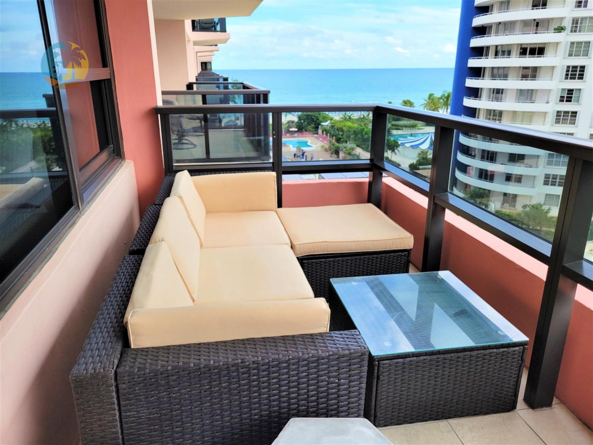 Deluxe Beach Resort - Hora Rentals Miami Beach Eksteriør billede